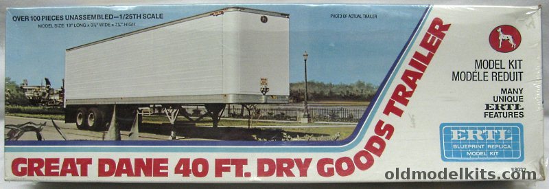 ERTL 1/25 Great Dane 40 Foot Dry Goods Semi Trailer, 8032-7841 plastic model kit